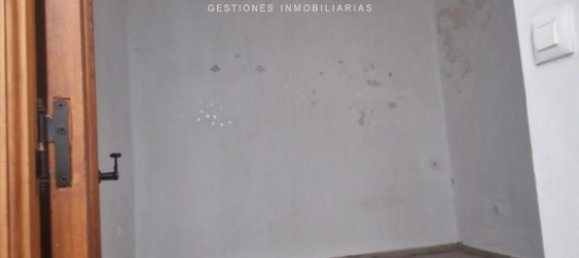 Apartamento de 2 dormitorios en Cádiz, Spain No. 143797 16