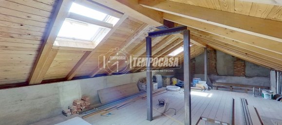 2 rooms Duplex in Cabiate, Italy No. 277453 6