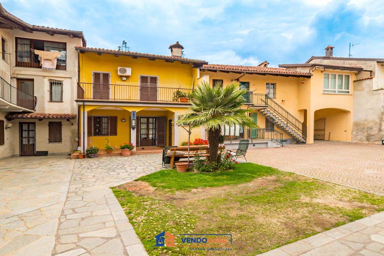 6-salle Maison à Verduno, Italy No. 86669