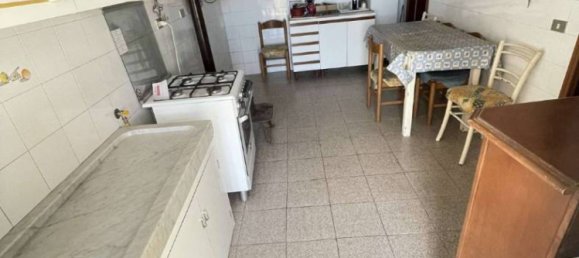 2 bedrooms House in Genoa, Italy No. 288867 8