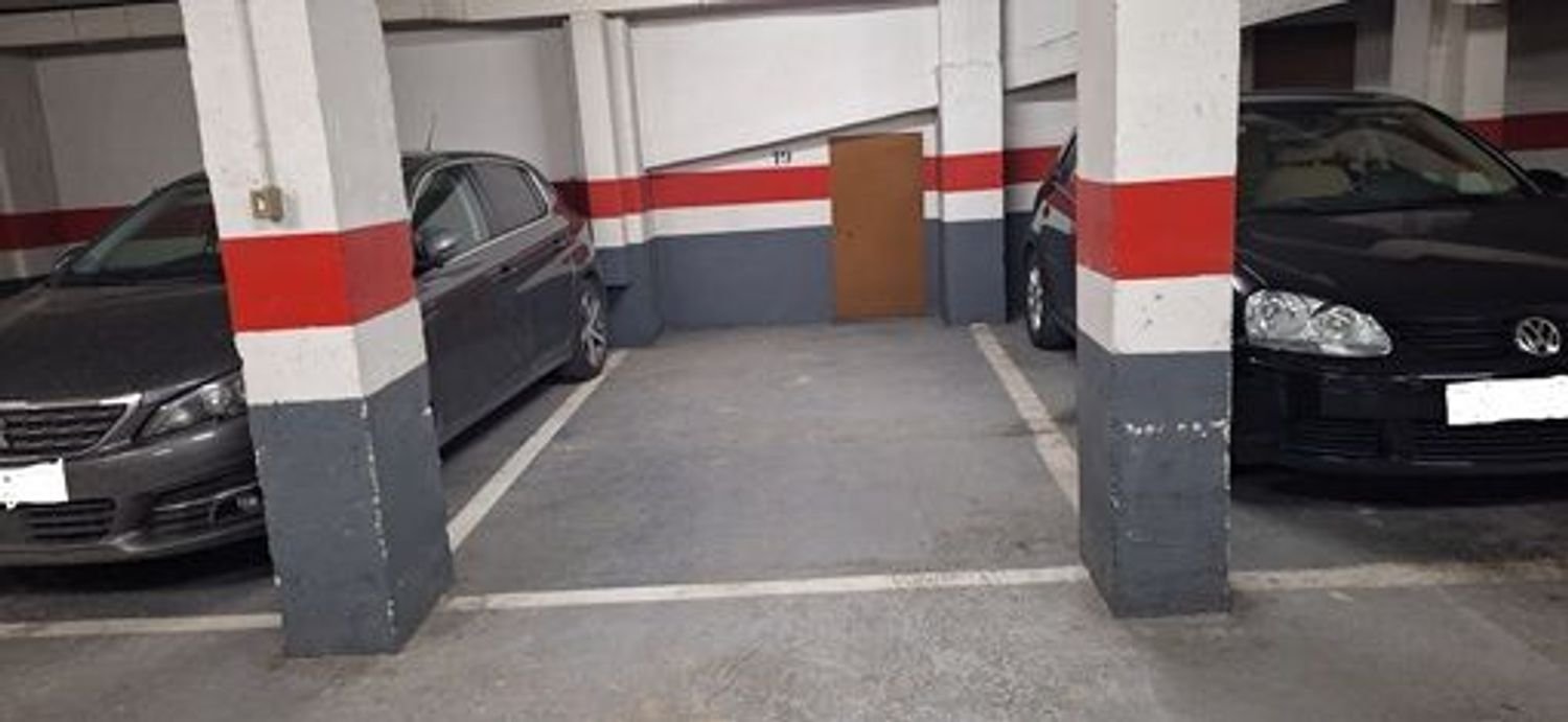 Garage in Ejea de los Caballeros, Spain 15m², Nr. 261524