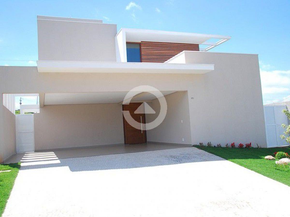 Casa de 4 dormitorios en Sao Paulo, Brazil No. 480191