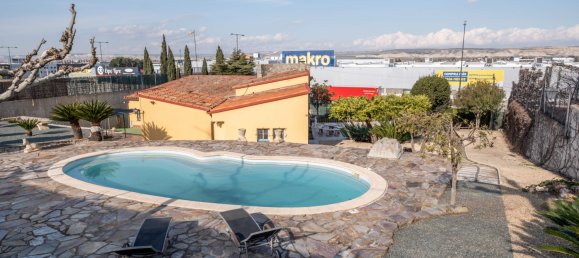 5 bedrooms Villa in Zaragoza, Spain No. 65959 5