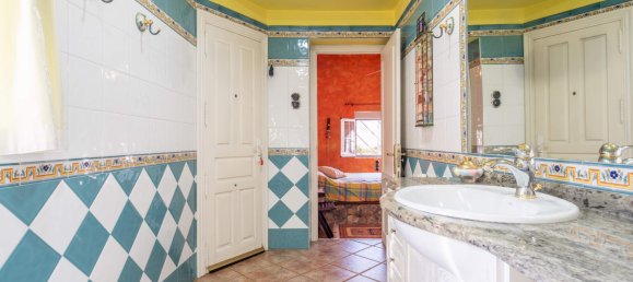 5 bedrooms Villa in Zaragoza, Spain No. 65959 33