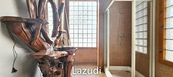 4 bedrooms Villa in Pattaya, Thailand No. 13723 9