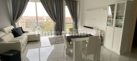 1 bedroom Penthouse in Milan, Italy No. 248012 6