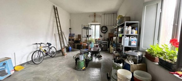 4 rooms Apartment in Bardi, Italy No. 37642 20