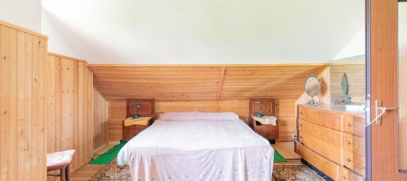 Квартира с 4 комнатами в Урбе, Италия № 305484 12