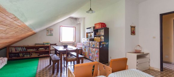 Квартира с 4 комнатами в Урбе, Италия № 305484 18