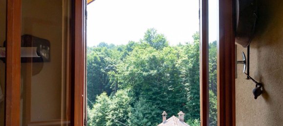 Квартира с 4 комнатами в Урбе, Италия № 305484 8