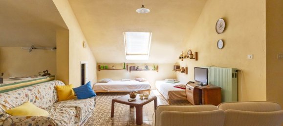 Квартира с 4 комнатами в Урбе, Италия № 305484 2