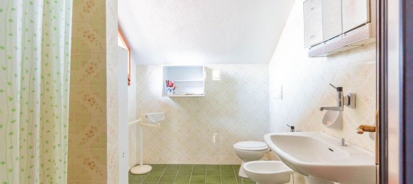 Квартира с 4 комнатами в Урбе, Италия № 305484 16