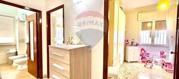 2 Schlafzimmer Wohnung in Calvizzano, Italy, Nr. 259605 9