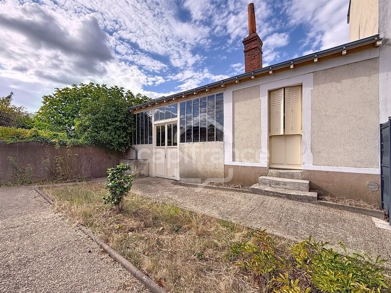 2 rooms House in Tours, France No. 329117