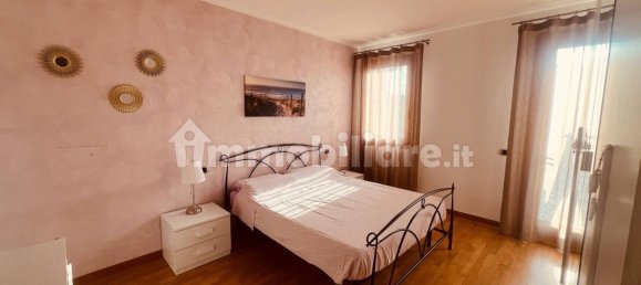 Квартира с 3 спальнями в Лория, Италия № 375964 17