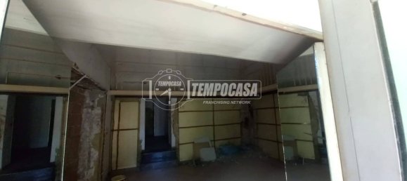 1-Zimmer Gewerbliche Immobilie in Qualiano, Italy, Nr. 308475 17