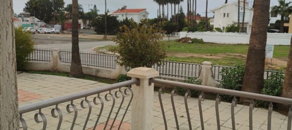 Квартира с 2 спальнями в Пила, Кипр № 26898 9