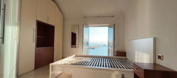 3 rooms Apartment in Genoa, Italy No. 27859 48