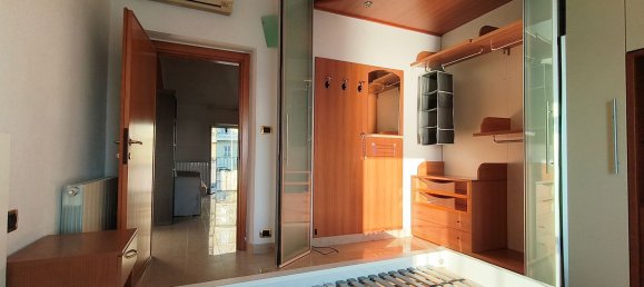 3 rooms Apartment in Genoa, Italy No. 27859 50