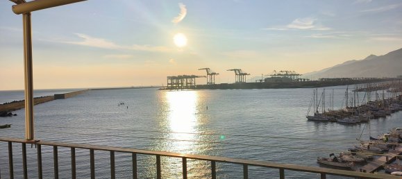 3 rooms Apartment in Genoa, Italy No. 27859 21