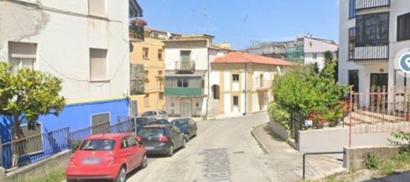 7-Zimmer Wohnung in Lanciano, Italy, Nr. 184842 2