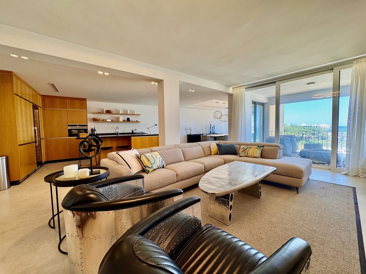 Apartamento T3 em Marbella, Spain N.º 40577