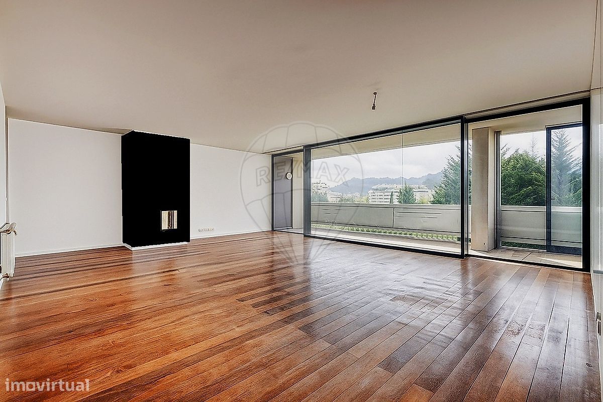 4 chambres Appartement à Vila Nova de Gaia, Portugal No. 252621