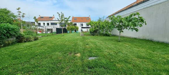 4 bedrooms Villa in Nantes, France No. 100628 3