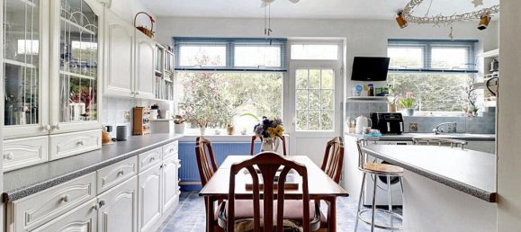 3 bedrooms House in Hayes, United Kingdom No. 5041 6