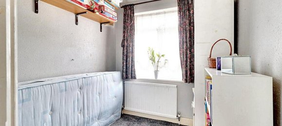 3 bedrooms House in Hayes, United Kingdom No. 5041 13