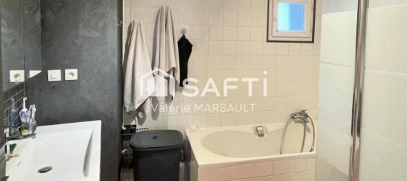 2 Schlafzimmer Haus in Saint-Cyr-sur-Loire, France, Nr. 213226 6