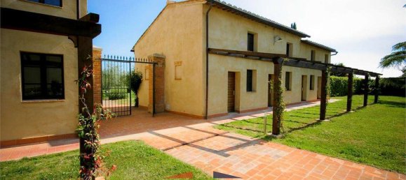 24 chambres Villa à Castelnuovo Berardenga, Italy No. 60921 20