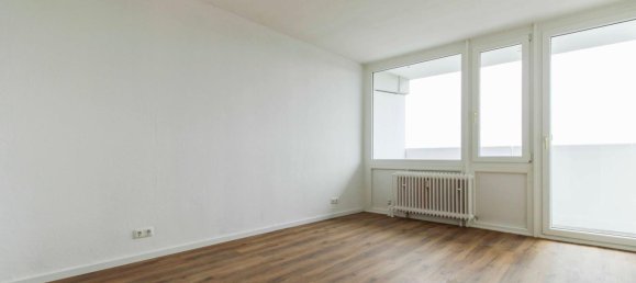 2 bedrooms Apartment in Erlangen, Germany No. 38441 3