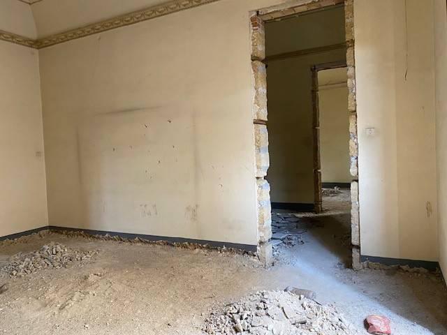 Apartamento de 10 divisões em Palermo, Italy N.º 104055