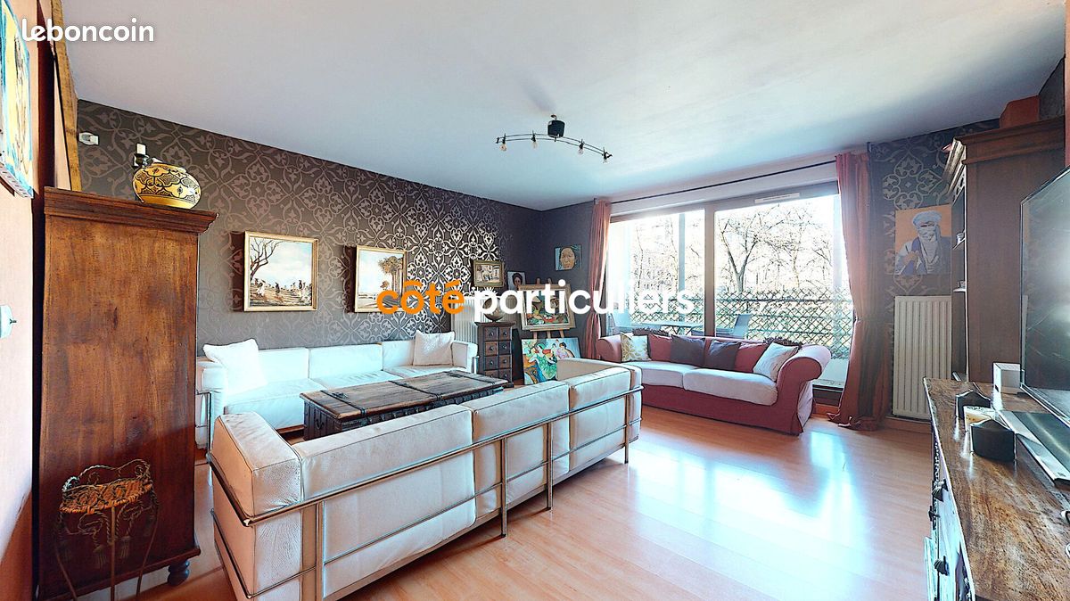 Apartamento de 2 dormitorios en Montigny-le-Bretonneux, France No. 123640