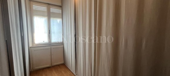 3 rooms Apartment in Turin, Italy No. 279898 4