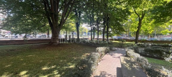 3 rooms Apartment in Turin, Italy No. 279898 14