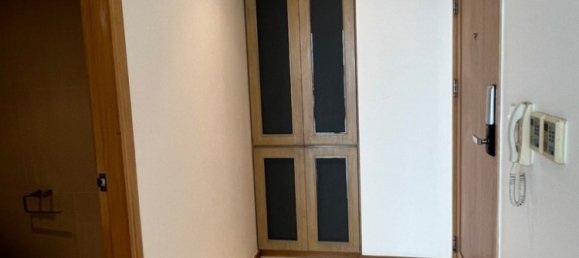 3 bedrooms Condo in Bangkok, Thailand No. 6342 9