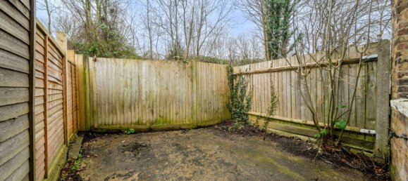 1 bedroom Apartment in London, United Kingdom No. 7827 6