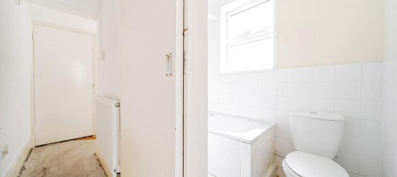 1 bedroom Apartment in London, United Kingdom No. 7827 7