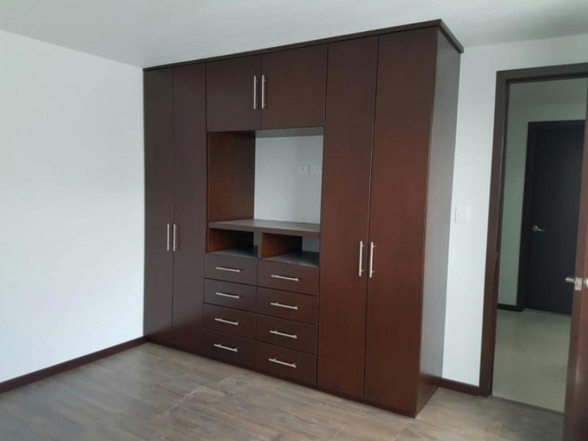 4 bedrooms House in Puebla, Mexico No. 153537