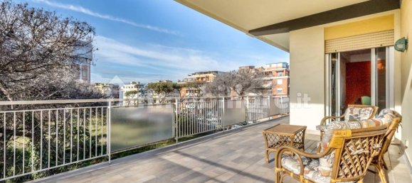 2 bedrooms Apartment in Rome, Italy No. 59779 12