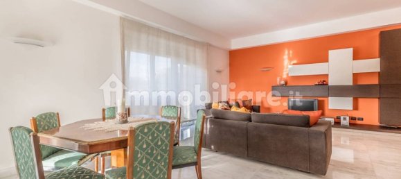 2 bedrooms Apartment in Rome, Italy No. 59779 40