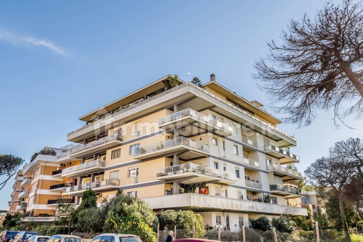 2 bedrooms Apartment in Rome, Italy No. 59779