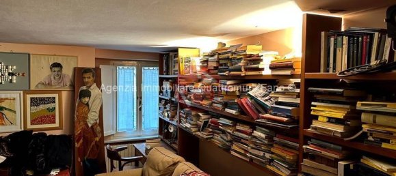 2 bedrooms House in Fano, Italy No. 146745 4