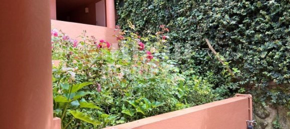 4 bedrooms Villa in Porto, Portugal No. 90005 4