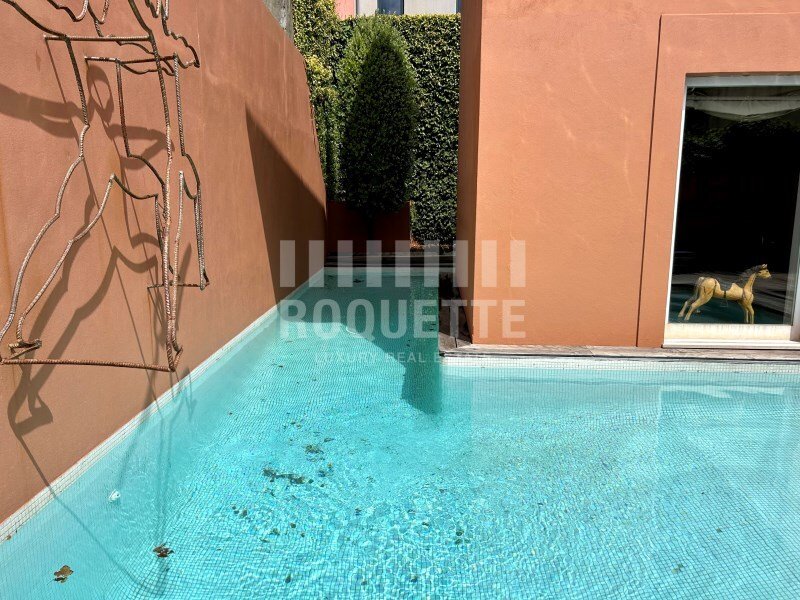 4 bedrooms Villa in Porto, Portugal No. 90005