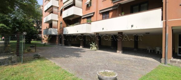 2 Schlafzimmer Wohnung in Magenta, Italy, Nr. 258211 14