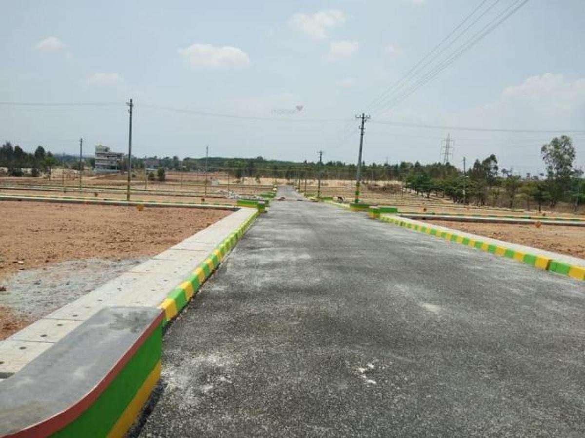  Land in Bangalore, India No. 34305