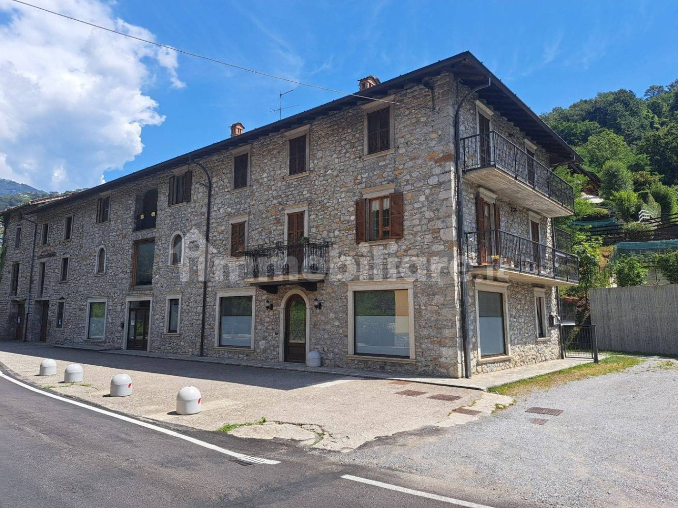 3 Schlafzimmer Wohnung in Sant'Omobono Terme, Italy, Nr. 250894